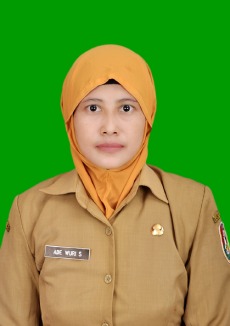 ADE WURI SEKAWANTI, SH